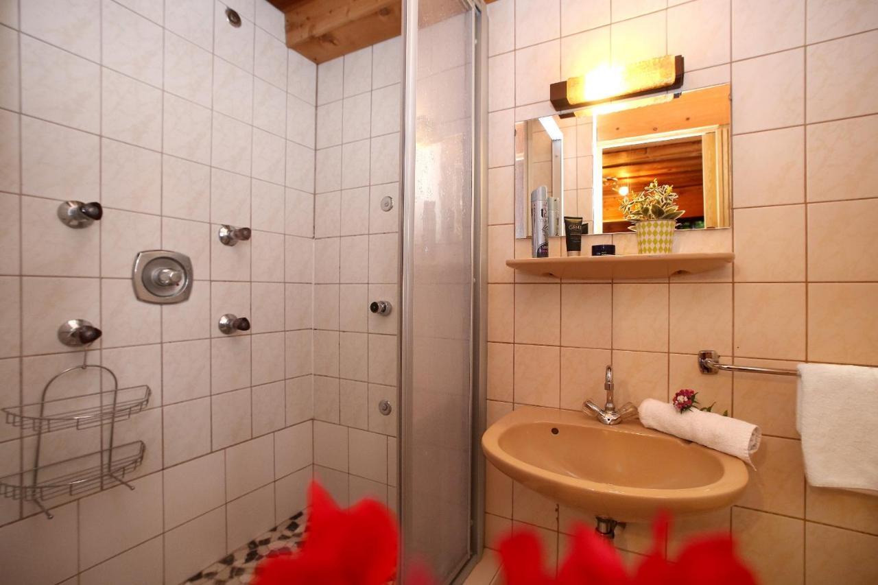 Tauernhuette Villa Piesendorf Eksteriør bilde